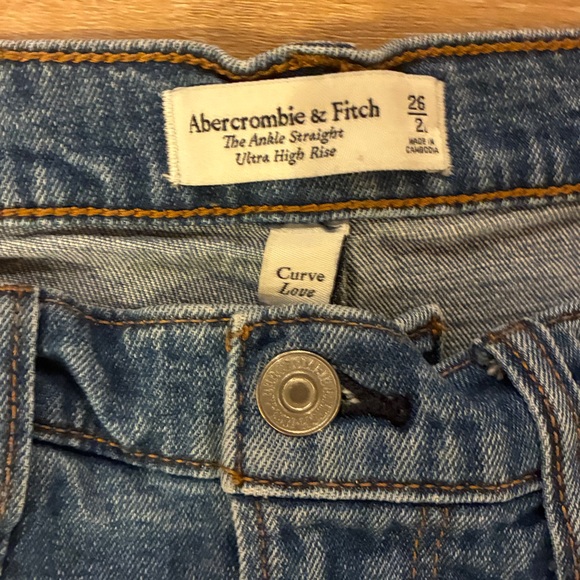Abercrombie & Fitch Ankle Straight Ultra High Rise Ripped Distressed Denim Sz 26 - Picture 9 of 9